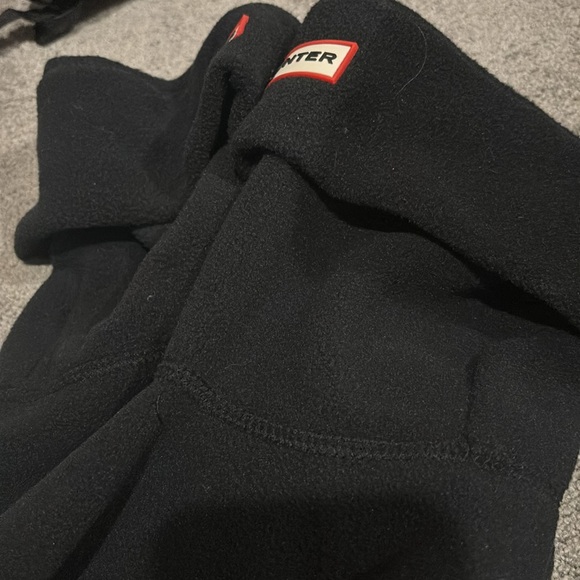 Women’s size 8 hunter boots with inserts. Never worn outside. - Picture 4 of 4